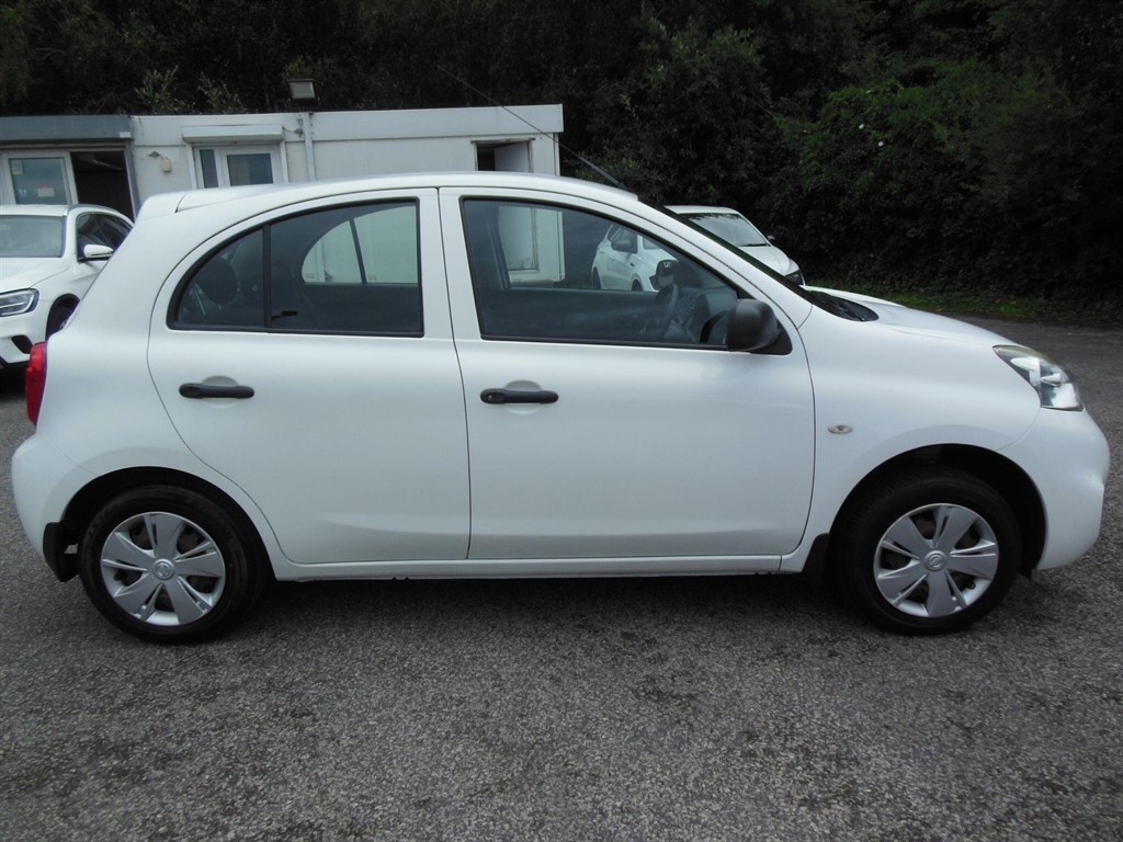 Nissan Micra-3